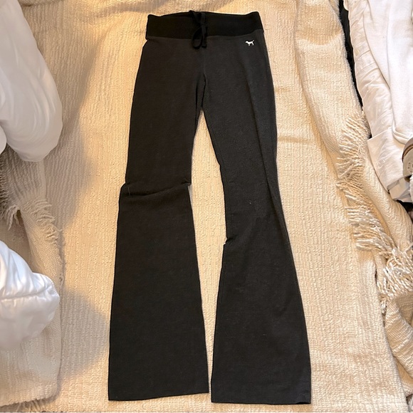 PINK Victoria's Secret Pants - PINK Yoga  Charcoal & Black Yoga Pant